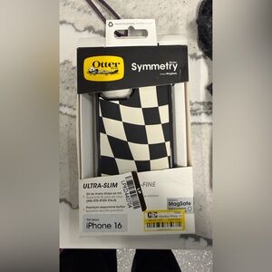 OtterBox Symmetry Series Black & White Checkered Design Case